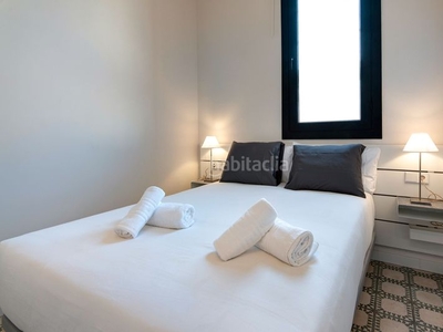 Alquiler apartamento con 3 habitaciones amueblado con ascensor, calefacción y aire acondicionado en Barcelona