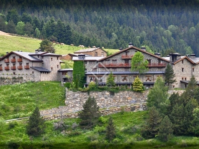 Hotel de 5,050m² en venta en Alt Urgell, Andorra