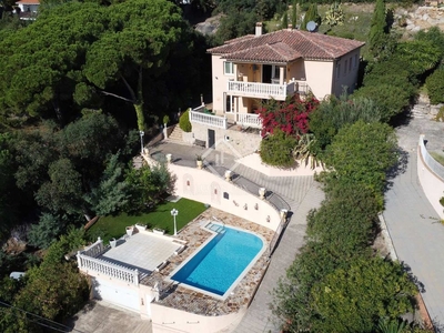 Santa Cristina D'aro villa en venta