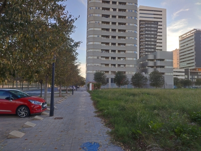 Suelo urbano residencial en La Torre, Valencia Venta València