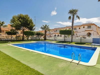 Venta de casa con piscina y terraza en Gran Alacant, Gran Alacant