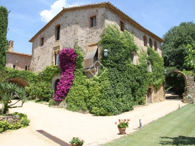 Propiedad rural de lujo en venta en el interior de la Costa Brava, cerca de Girona