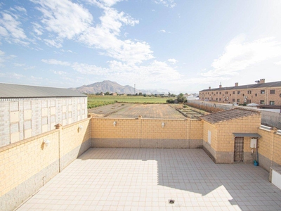 Venta Casa unifamiliar en Cercado Fuente Vaqueros. Con terraza 479 m²