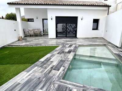 Venta Casa unifamiliar Villanueva de la Concepción. Con terraza 237 m²