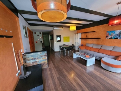 Alquiler de dúplex en calle Rafael de Leon de 1 habitación con garaje y muebles