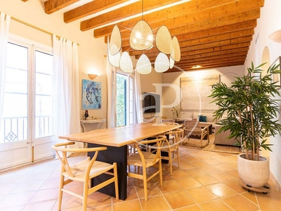 Alquiler de piso en La Seu - Cort - Monti-sión de 2 habitaciones con muebles y balcón