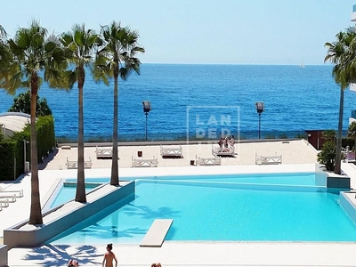 Alquiler de piso en Ses Figueretes - Platja d'en Bossa - Cas Serres de 3 habitaciones con terraza y piscina