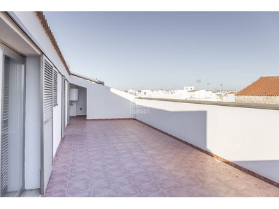 Apartamento en venta en Ciutadella de 2 habitaciones con terraza y ascensor