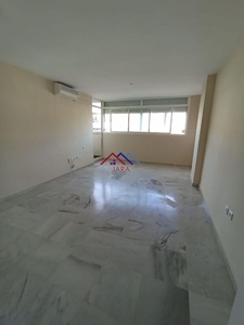 Piso en alquiler en Norte de 3 habitaciones con piscina y garaje