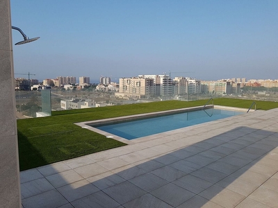 Piso en alquiler en Nueva Almería - Cortijo Grande - Vega de Acá de 3 habitaciones con terraza y piscina