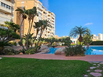 Piso en alquiler en Playa de San Juan de 3 habitaciones con piscina y garaje