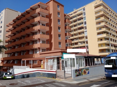 Piso en venta en avenida Aguilar y Quesada de 2 habitaciones con terraza y piscina