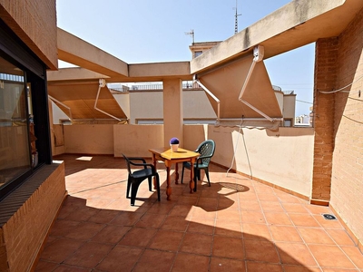 Venta de ático en calle Manuel Antón de 2 habitaciones con terraza y balcón
