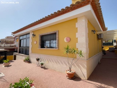 Villa en Venta en Orihuela, Alicante