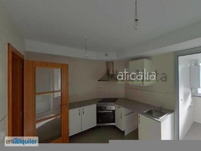 Apartamento con garaje