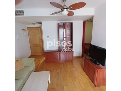 Apartamento en alquiler en Calle de González Soto en Numancia por 750 €/mes