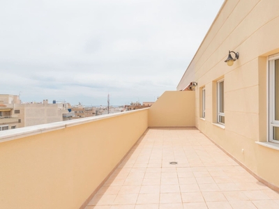 Apartamento en venta en El Molino, Torrevieja, Alicante