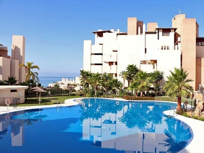 Apartamento en venta en El Padrón, Estepona, Málaga