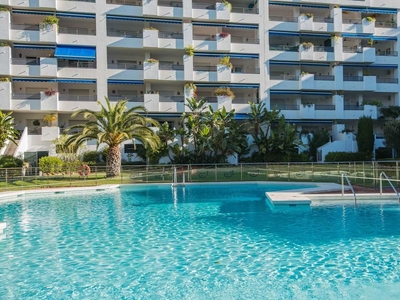 Apartamento en venta en Puerto Banus, Marbella, Málaga