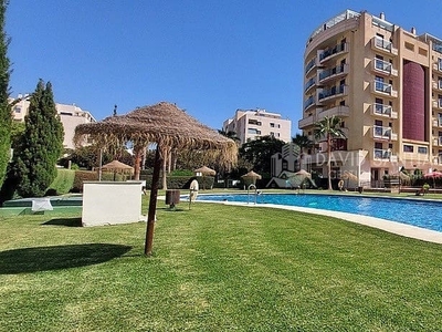 Apartamento en venta en Torre del Mar, Vélez-Málaga, Málaga