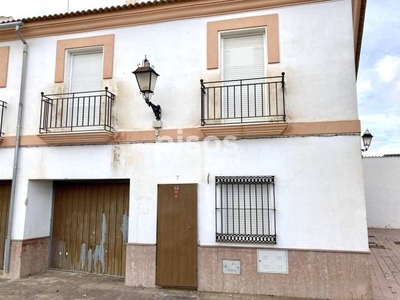 Casa adosada en venta en Calle Coronela