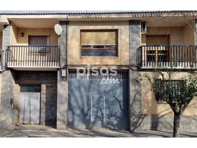 Casa adosada en venta en Camino de la Estación en Épila por 153.000 €