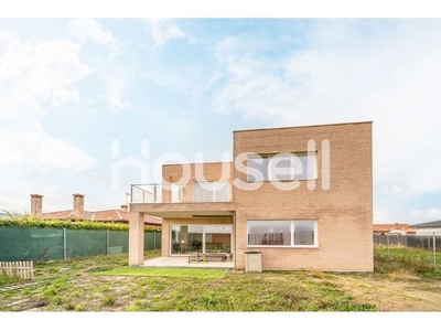 Casa en venta de 356 m² Calle de la Zanfoña, 47170 Renedo de Esgueva (Valladolid)