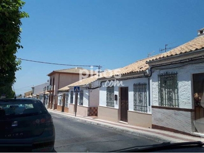 Casa en venta en Calle de San Isidro, 49, cerca de Calle Manuel Mora Mazorriaga en Cabra por 66.600 €