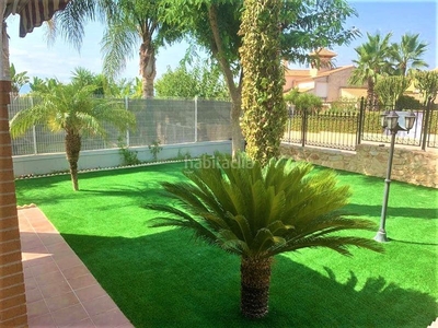 Chalet con 4 habitaciones con parking, piscina, calefacción y aire acondicionado en Murcia