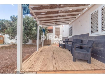 Chalet en venta en Calle de los Hermanos Lumière, 49