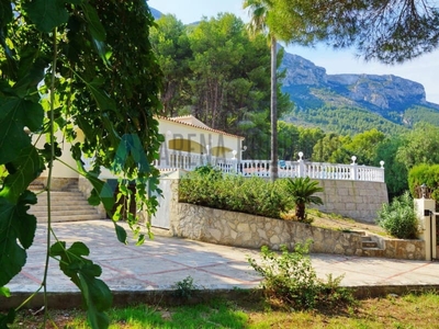 Chalet en venta en El Montgó, Dénia, Alicante