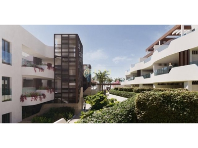 Es un exclusivo y moderno residencial en Nueva Milla de Oro en Estepona