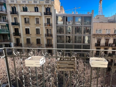 Piso de alquiler en Calle Corsega, Sagrada Família