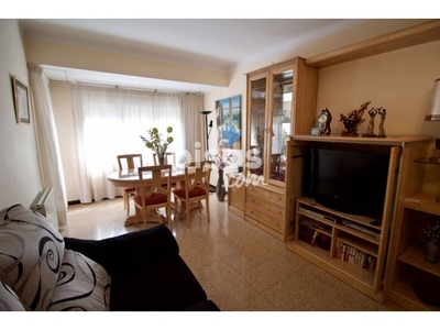 Piso en alquiler en Carrer de Colom, cerca de Carrer de Wilson en Can Palet por 900 €/mes