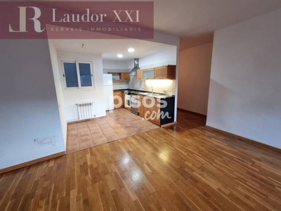 Piso en alquiler en El Centre en Centre por 800 €/mes