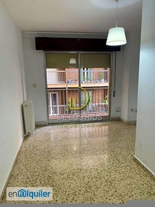 Piso en alquiler en Granada de 129 m2