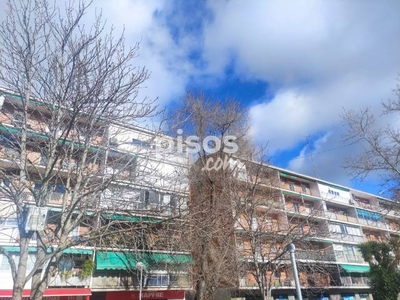 Piso en venta en Avenida de San Luis, cerca de Calle del Mar Caspio en Pinar del Rey por 230.000 €