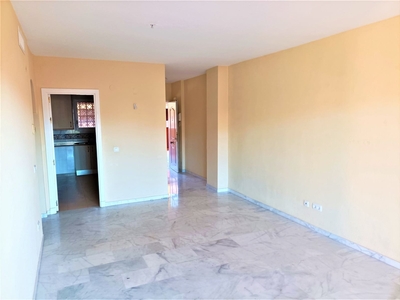 Piso en venta en La Reserva, Marbella, Málaga