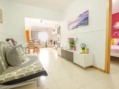 Piso en venta en Puerto Santiago, Santiago del Teide, Tenerife