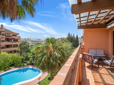 Apartamento Playa en venta en Marbella, Málaga