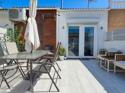 Bungalow en venta en Torrevieja, Alicante