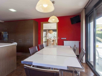 Chalet excelente villa en venta en la urbanización de torre en conill en Bétera