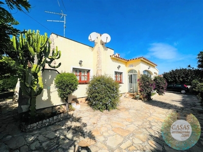 Chalet for sale in Les Tres Cales, L'Ametlla de Mar