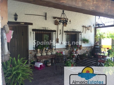 Chalet en venta en Vélez-Blanco