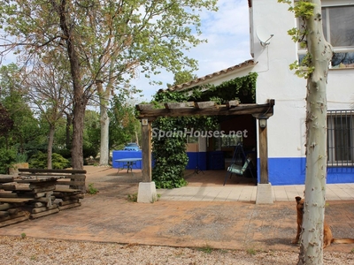 Country property for sale in Valdepeñas