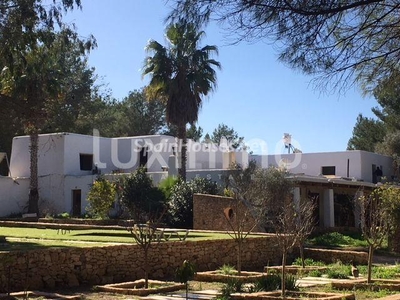 Detached house for sale in Santa Eulalia del Río