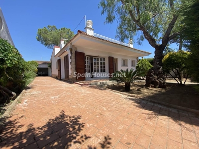 Detached house for sale in Santa Oliva