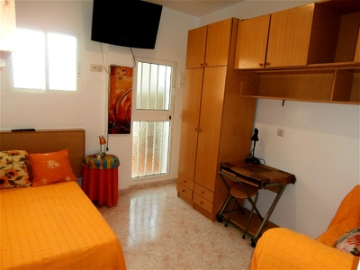 Estudio Lemon Con Baño Privado Y Cocina Office Privada