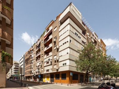 Flat for sale in Plaza de Toros-Doctores-San Lázaro, Granada