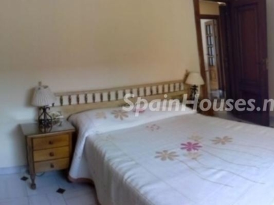Flat to rent in Centro-Sagrario, Granada -